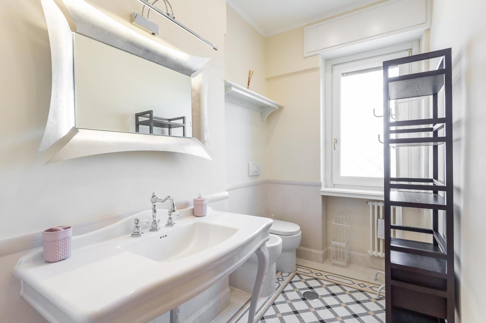 Monteverde 2bdr Penthouse * Roma